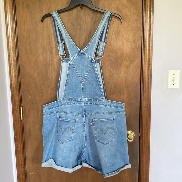 Offer $35 Levi’s denim jean short overall 20W - Picture 11 of 15